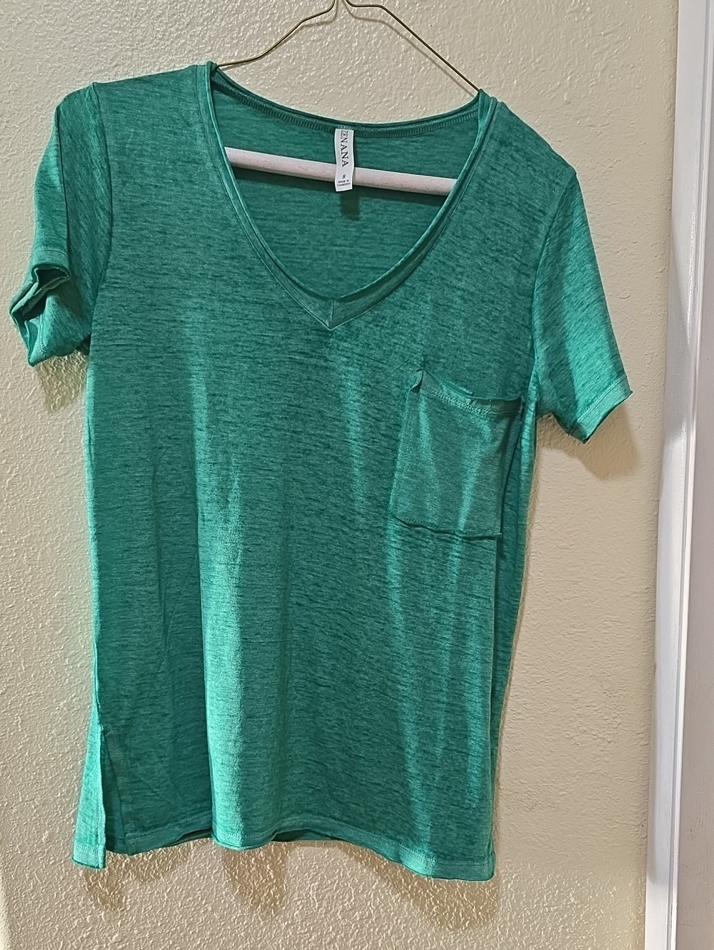 Zenana Outfitters Teal V-Neck Pocket Tee